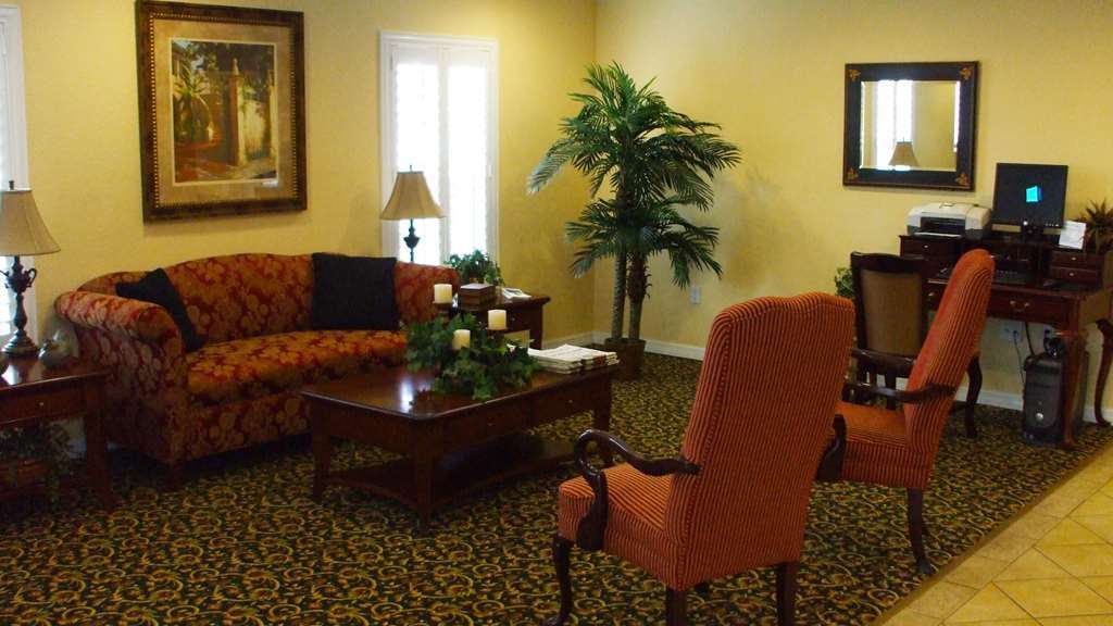 Roadstar Hotel